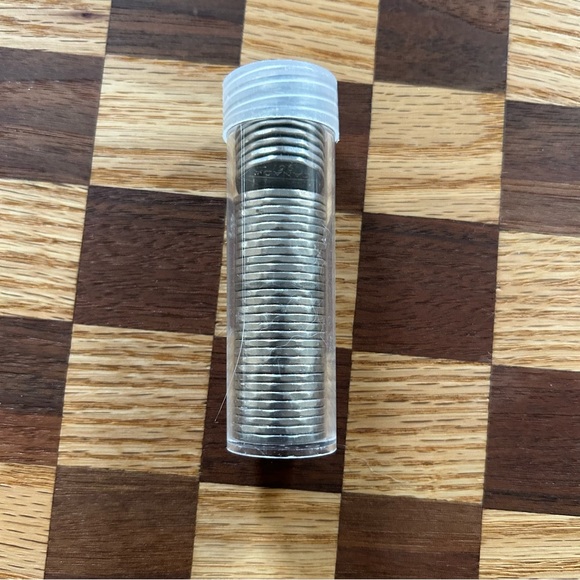 Canadian 5 Cent Beaver 🦫 Nickel Bundle - 1 Roll = 40 coins - Picture 9 of 11